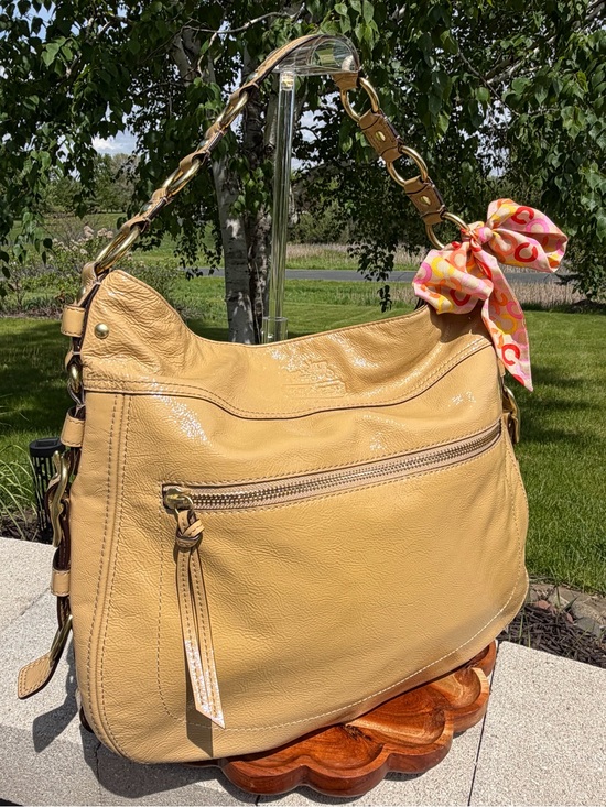 Coach Handbags - Coach Legacy Editorial Zoe XL Patent Leather Hobo 12736 EUC